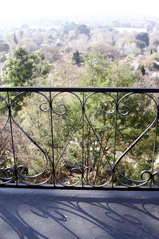 Zietsies Guest House Johannesburg Ngoại thất bức ảnh